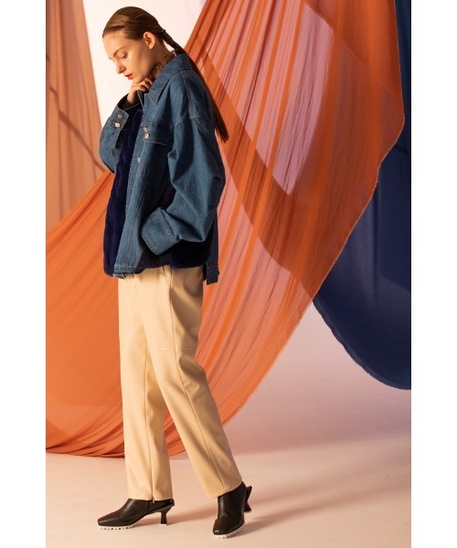 AULA AILA（アウラアイラ）の「ストレッチショートブーツ（ブーツ・レディース・ブラック/オフホワイト/シルバー・36.5/37.5/35.5）」の9枚目の写真