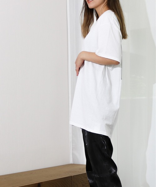 Per sist ence（パーシエンス）の「Per sist ence/パーシエンス　イラストレーター"shinochocoknit" イラストコラボTEE（Tシャツ/カットソー・レディース・ホワイト系その他/ホワイト系その他2/ホワイト系その他3/ホワイト系その他4/ホワイト系その他5/ホワイト系その他6・MEDIUM/LARGE）」の15枚目の写真