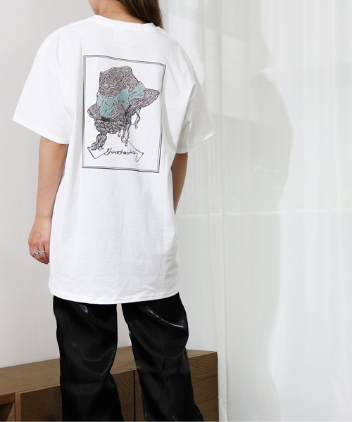 Per sist ence（パーシエンス）の「Per sist ence/パーシエンス　イラストレーター"shinochocoknit" イラストコラボTEE（Tシャツ/カットソー・レディース・ホワイト系その他/ホワイト系その他2/ホワイト系その他3/ホワイト系その他4/ホワイト系その他5/ホワイト系その他6・MEDIUM/LARGE）」の17枚目の写真