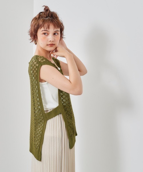 cepo（セポ）の「スカシアミ　ニットベスト（ベスト・レディース・ベージュ/グリーン/ブラック・M）」の7枚目の写真