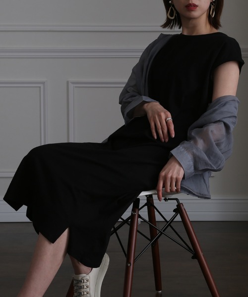 ElegChic(エレグシック)の「ベルト付きコットン ロング ワンピース(ワンピース・レディース・ブラック/ブラウン/グレイッシュベージュ・4L/XL/M)」の1枚目の写真