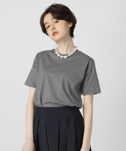 DRESSTERIOR（ドレステリア）の「◆【スタイリスト亀恭子さんコラボレーションアイテム】クラシックプレーンTシャツ（Tシャツ/カットソー・レディース・ホワイト/ベージュ/パープル/ダークグレー・38/36）」の8枚目の写真