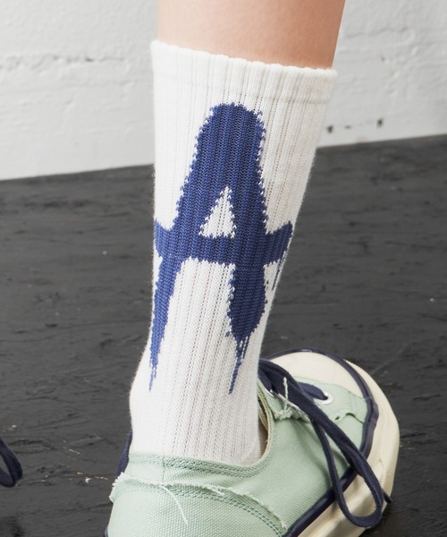 AIVER（アイバー）の「AIVER　Aロゴソックス（ソックス/靴下・メンズ・オフホワイト/ブラック・FREE）」の10枚目の写真