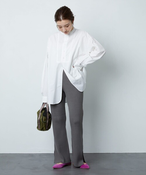 FREAK'S STORE（フリークスストア）の「▽【WEB限定】リブフレアスリットニットパンツ（その他パンツ・レディース・グリーン/ブルー/ナチュラル/ベージュ/パープル/オリーブ/グレー/ブラック/レッド/ネイビー・SMALL/MEDIUM）」の15枚目の写真