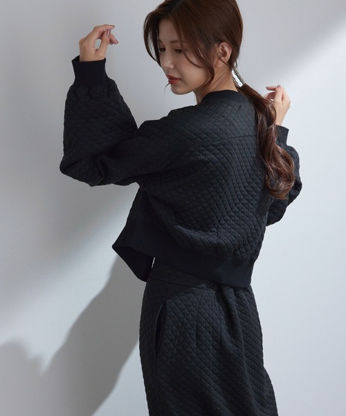 vis-`a-vis（ビサビ）の「【新色追加】カットキルティングボリューム袖ブルゾン【セットアップ対応】（ブルゾン・レディース・ブラック/ブラウン系その他3/オレンジ系その他/ベージュ/キナリ・FREE）」の8枚目の写真