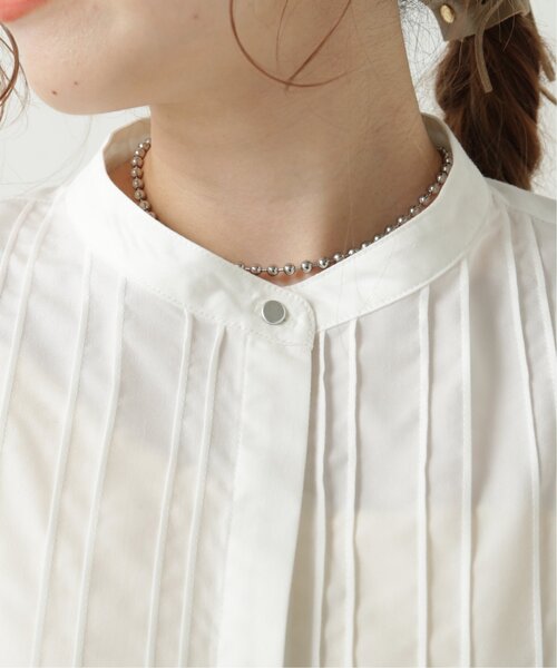 RAY CASSIN（レイカズン）の「タックパネルシャツ（シャツ/ブラウス・レディース・ブラック/オフホワイト/キャメル・FREE）」の9枚目の写真