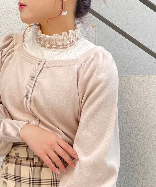 MAJESTIC LEGON(マジェスティックレゴン)の「ハイネックレースタンク(タンクトップ・レディース・ブラック/オフホワイト/アイボリー・MEDIUM/SMALL)」の4枚目の写真