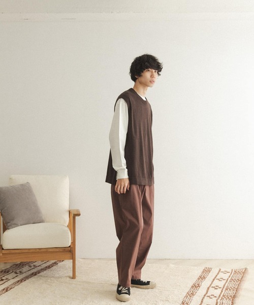 FORK&SPOON（フォークアンドスプーン）の「【WEB限定】FORK&SPOON　サイドスリットニットベスト（ニット/セーター・メンズ・ブラウン/ブラック・5/4）」の21枚目の写真