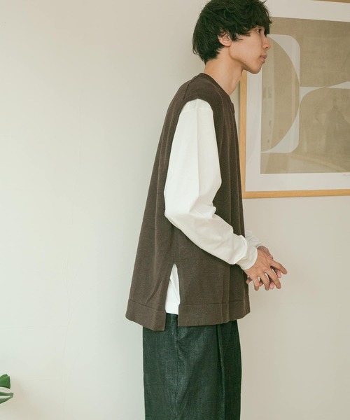 FORK&SPOON（フォークアンドスプーン）の「【WEB限定】FORK&SPOON　サイドスリットニットベスト（ニット/セーター・メンズ・ブラウン/ブラック・5/4）」の9枚目の写真