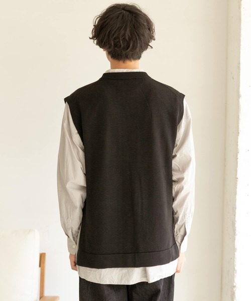 FORK&SPOON（フォークアンドスプーン）の「【WEB限定】FORK&SPOON　サイドスリットニットベスト（ニット/セーター・メンズ・ブラウン/ブラック・5/4）」の20枚目の写真