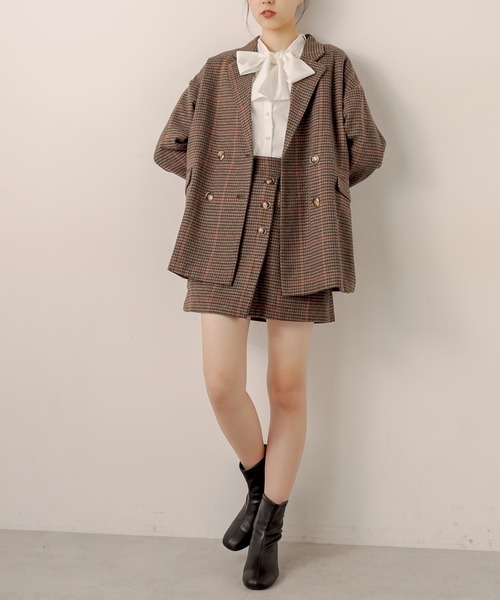 OLIVE des OLIVE(オリーブデオリーブ)の「ハンサムWジャケット(ピーコート・レディース・ダークブラウン/ブラウン/グレイッシュベージュ・FREE)」の10枚目の写真