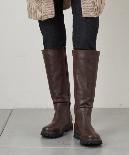 CIAOPANIC TYPY(チャオパニックティピー)の「【ZOZOTOWN限定】トラックソールロングブーツ(ブーツ・レディース・ブラウン/ブラック・36/38/37)」の2枚目の写真