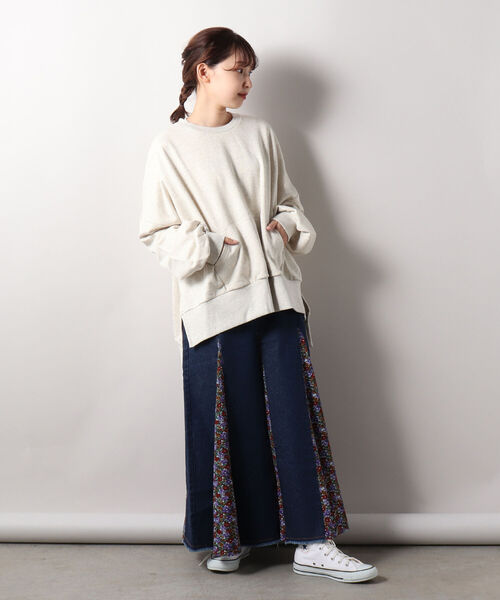 fredy repit（フレディレピ）の「花柄切替デニムスカート（デニムスカート・レディース・ブラック/ネイビー・38/36）」の4枚目の写真