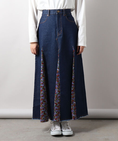 fredy repit（フレディレピ）の「花柄切替デニムスカート（デニムスカート・レディース・ブラック/ネイビー・38/36）」の11枚目の写真