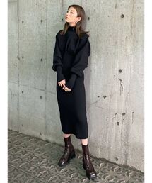 ラウンドニットミディワンピース