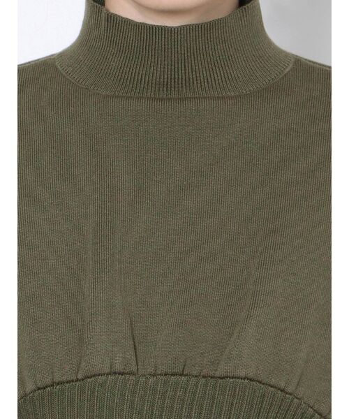 EMODA（エモダ）の「ラウンドニットミディワンピース（ワンピース・レディース・ベージュ/ブラック/カーキ・FREE）」の16枚目の写真