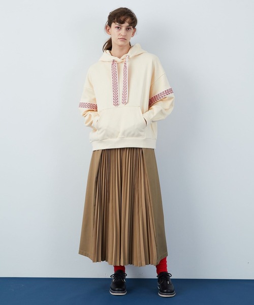 FRAPBOIS（フラボア）の「マリナプリーツ パンツ（その他パンツ・レディース・ベージュ/ネイビー・1/0）」の16枚目の写真