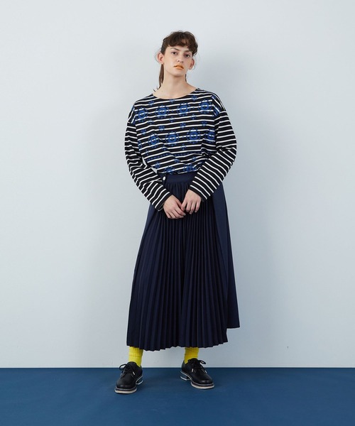 FRAPBOIS（フラボア）の「マリナプリーツ パンツ（その他パンツ・レディース・ベージュ/ネイビー・1/0）」の5枚目の写真