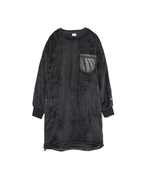 Champion（チャンピオン）の「Champion FLEECE ONEPIEACE DRESS（チュニック・レディース・ブラック/グレー/オリーブ・MEDIUM）」の2枚目の写真