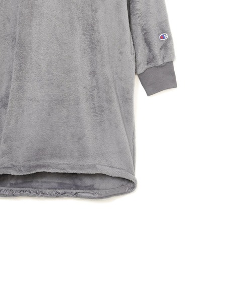 Champion（チャンピオン）の「Champion FLEECE ONEPIEACE DRESS（チュニック・レディース・ブラック/グレー/オリーブ・MEDIUM）」の13枚目の写真