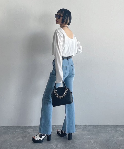 PAGEBOY（ページボーイ）の「ルーズネックロンT（Tシャツ/カットソー・レディース・ブラック/オフホワイト・FREE）」の13枚目の写真