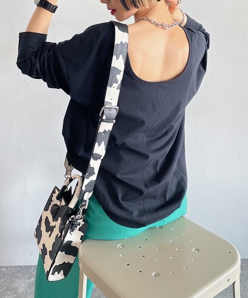 PAGEBOY（ページボーイ）の「ルーズネックロンT（Tシャツ/カットソー・レディース・ブラック/オフホワイト・FREE）」の18枚目の写真