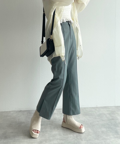 w closet（ダブルクローゼット）の「セミフレアパンツ（その他パンツ・レディース・ベージュ/ブルーグリーン/ブラック・マルチサイズ）」の17枚目の写真