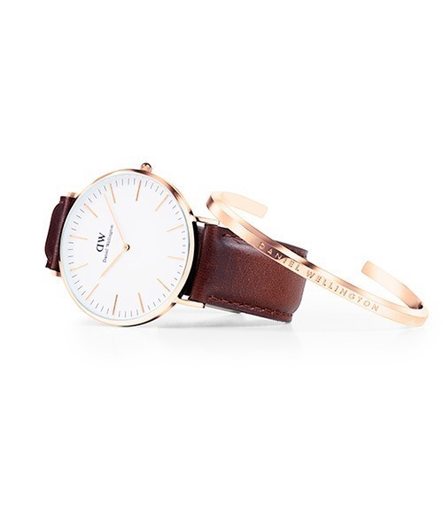 Daniel Wellington（ダニエルウェリントン）の「Daniel Wellington/ダニエル・ウェリントン Classic Cuff Small ブレスレット バングル（バングル/リストバンド・レディース・シルバー・ONE SIZE）」の5枚目の写真