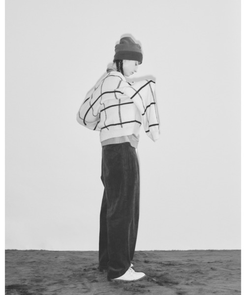 e.sen(イーセン)の「e.sen イーセン / ben ベン コーデュロイ 2タックパンツ 太コールトラウザー イージーパンツ / esenfw22p02(その他パンツ・メンズ・ブラック・SMALL/MEDIUM)」の4枚目の写真