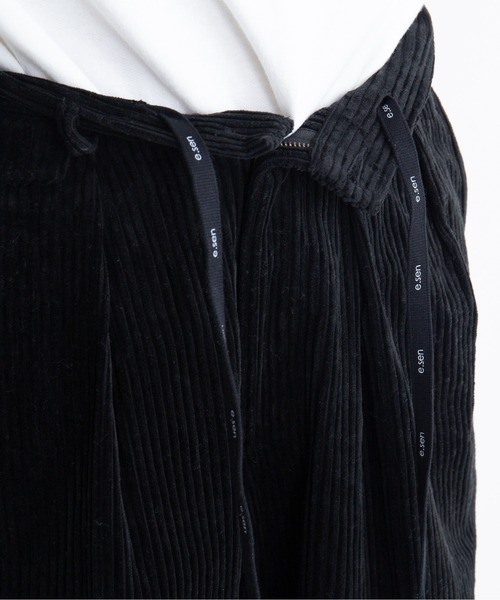 e.sen(イーセン)の「e.sen イーセン / ben ベン コーデュロイ 2タックパンツ 太コールトラウザー イージーパンツ / esenfw22p02(その他パンツ・メンズ・ブラック・SMALL/MEDIUM)」の22枚目の写真