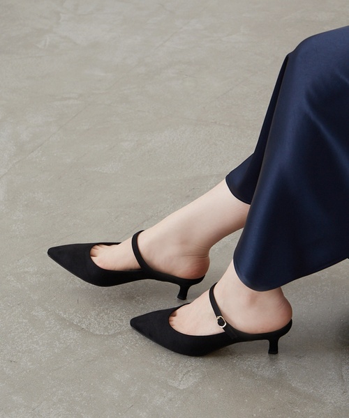 LE TALON(ルタロン)の「4.5cmストラップミュール(パンプス・レディース・ブラック・SMALL/MEDIUM/LARGE)」の1枚目の写真