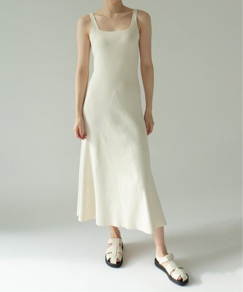 セール】【Junko Katoh For NOBLE】Square-Neck knit dress