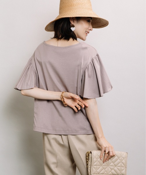 ELVENCE DEUX(エルベンスドゥ)の「ツヤアリソデギャザーPO(Tシャツ/カットソー・レディース・オフホワイト/グリーン/グレー系その他・FREE)」の17枚目の写真