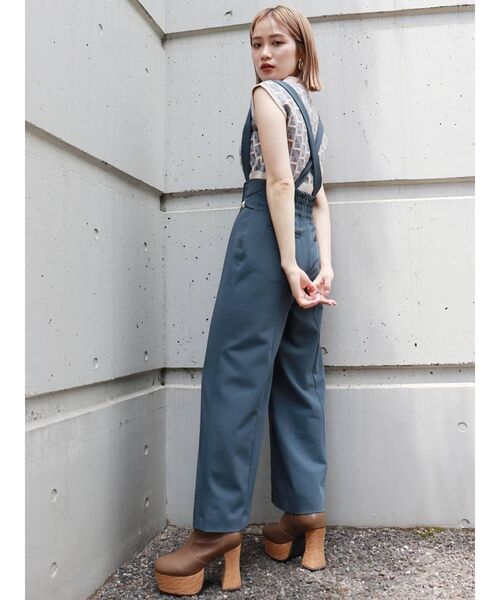 MURUA(ムルーア)の「ビットサスペンダーパンツ(スラックス・レディース・ブラック/マスタード/ブルー・1/2)」の19枚目の写真