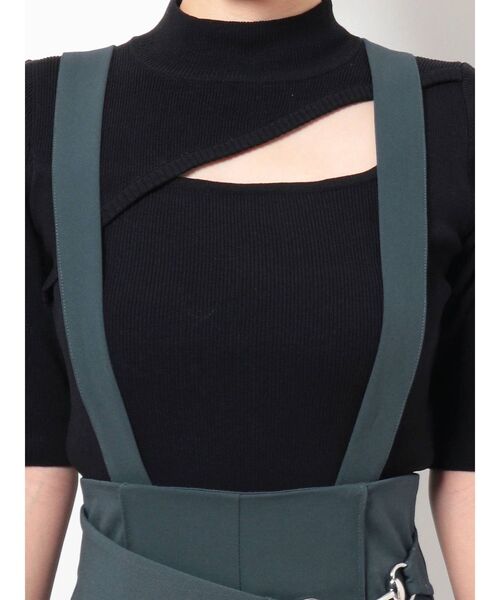 MURUA(ムルーア)の「ビットサスペンダーパンツ(スラックス・レディース・ブラック/マスタード/ブルー・1/2)」の13枚目の写真