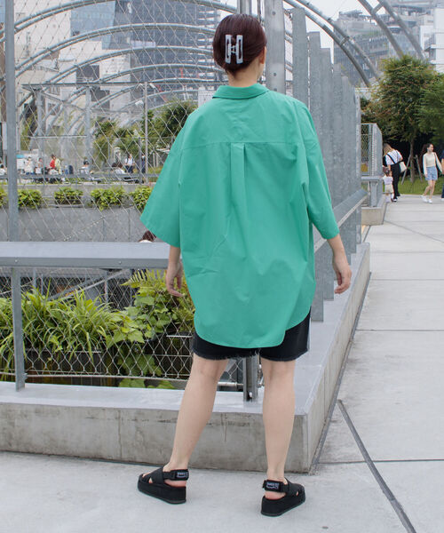 FREDY MAC（フレディーマック）の「【FREDYMAC/フレディマック】ワンポイント レトロフラワー刺繍 レギュラーカラーシャツ 花柄（シャツ/ブラウス・メンズ・グリーン/ブルー/オレンジ・M/L）」の13枚目の写真