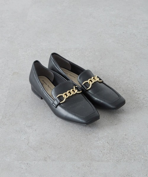 ORiental TRaffic（オリエンタルトラフィック）の「ORiental Traffic モチーフローファー（ローファー・レディース・ブラック/アイボリー/イエロー・35/38/39/37/36）」の2枚目の写真