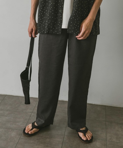 URBAN RESEARCH DOORS(アーバンリサーチドアーズ)の「リネンブレンドリラックスワイドパンツ(その他パンツ・メンズ・ブラック/ナチュラル・MEDIUM/LARGE)」の5枚目の写真