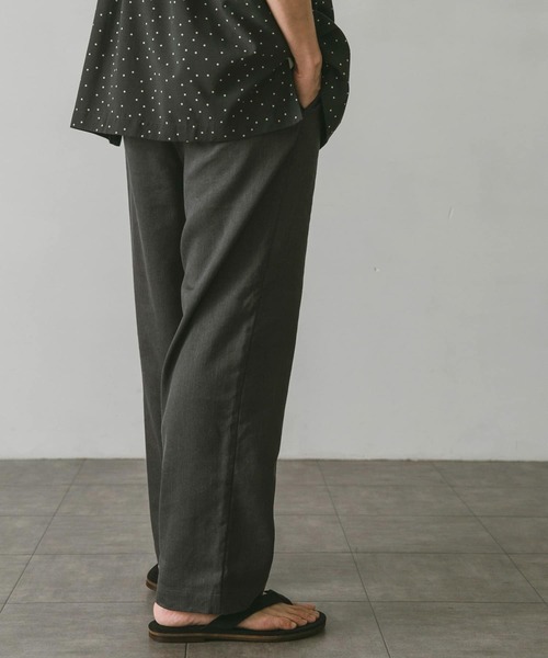 URBAN RESEARCH DOORS(アーバンリサーチドアーズ)の「リネンブレンドリラックスワイドパンツ(その他パンツ・メンズ・ブラック/ナチュラル・MEDIUM/LARGE)」の14枚目の写真