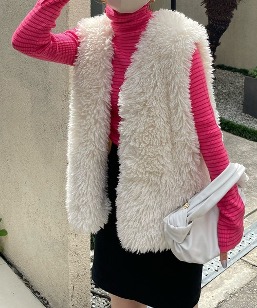 LE MORE（リモア）の「フェイクファーベスト（ベスト・レディース・アイボリー/ピンク/ブラウン・FREE）」の16枚目の写真