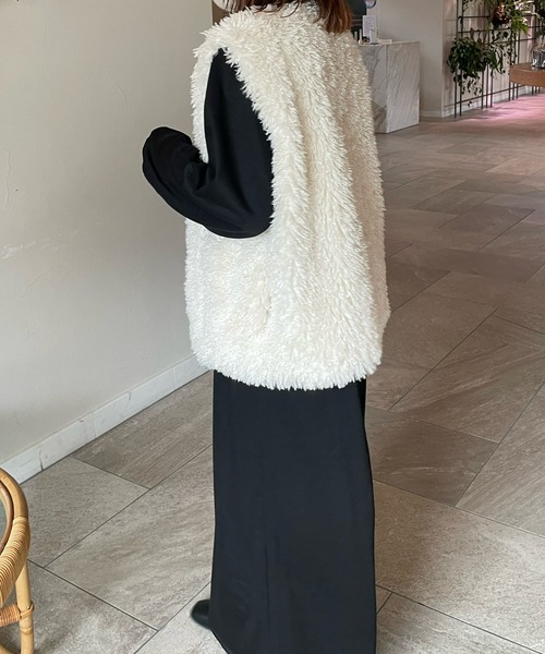 LE MORE（リモア）の「フェイクファーベスト（ベスト・レディース・アイボリー/ピンク/ブラウン・FREE）」の12枚目の写真