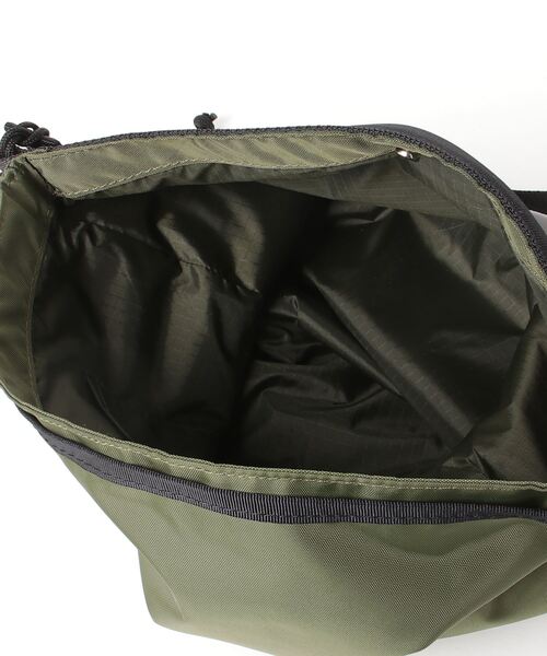 FREDRIK PACKERS(フレドリックパッカーズ)の「FREDRIK PACKERS フレドリックパッカーズ / 420D UTILITY SACK-L(ショルダーバッグ・レディース・パープル/タン/オリーブ/シルバー/ブラック/カーキ・ONESIZE)」の9枚目の写真