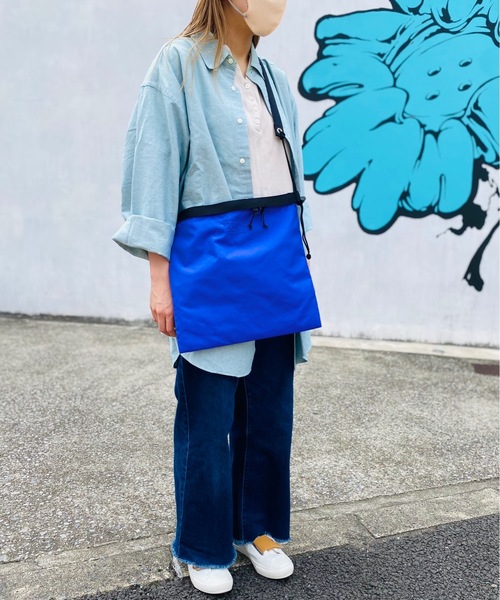 FREDRIK PACKERS(フレドリックパッカーズ)の「FREDRIK PACKERS フレドリックパッカーズ / 420D UTILITY SACK-L(ショルダーバッグ・レディース・パープル/タン/オリーブ/シルバー/ブラック/カーキ・ONESIZE)」の20枚目の写真