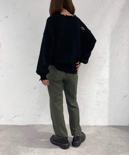 apres jour mignon(アプレジュールミニョン)の「クラッシュダメージニット【ZOZOTOWN限定アイテム】(ニット/セーター・レディース・ブラック/アイボリー/ブルー・X-LARGE/フリー)」の9枚目の写真