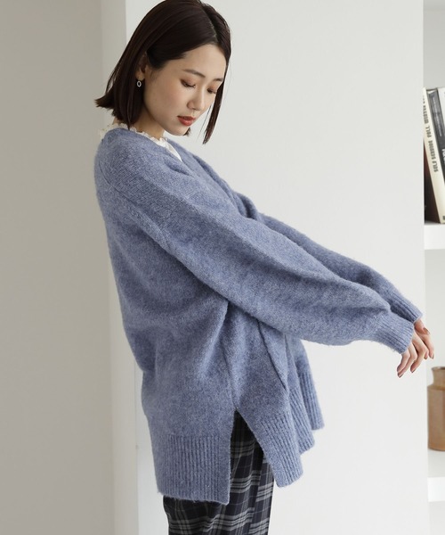 GLOBAL WORK（グローバルワーク）の「フワフワHug meVネック