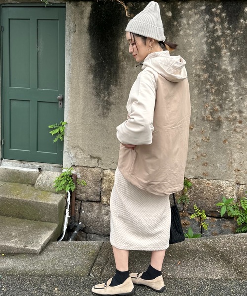 deux amour（ドゥーザムール）の「フード付きマウンテンパーカー（マウンテンパーカー・レディース・ブラック/ベージュ・MEDIUM）」の9枚目の写真