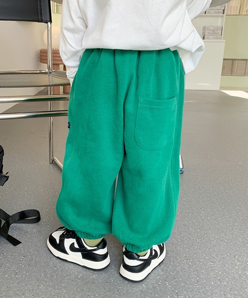 aimoha（アイモハ）の「【aimoha-KIDS-】子供服　ベーシックビスネームスウェットパンツ（スウェットパンツ・キッズ・グレー/ベージュ/ブラック/グリーン・90/100/110/140/150/120/130）」の19枚目の写真
