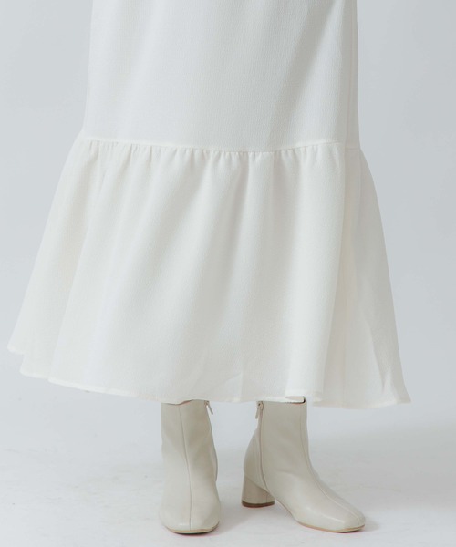 flower(フラワー)の「ギャザーティアードスカート(スカート・レディース・ホワイト/アイボリー/ブラック・FREE)」の7枚目の写真