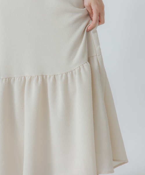 flower(フラワー)の「ギャザーティアードスカート(スカート・レディース・ホワイト/アイボリー/ブラック・FREE)」の15枚目の写真