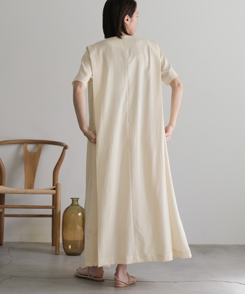 select MOCA（セレクトモカ）の「リネンタッチサイドタックデザインワンピース（ワンピース・レディース・ライトベージュ/ブラック/アイボリー・FREE）」の22枚目の写真